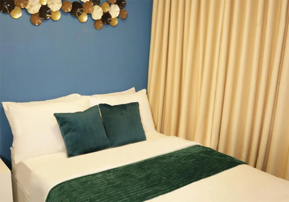 Homefort At Shore Residences Pasay 0*,  Filippinerna