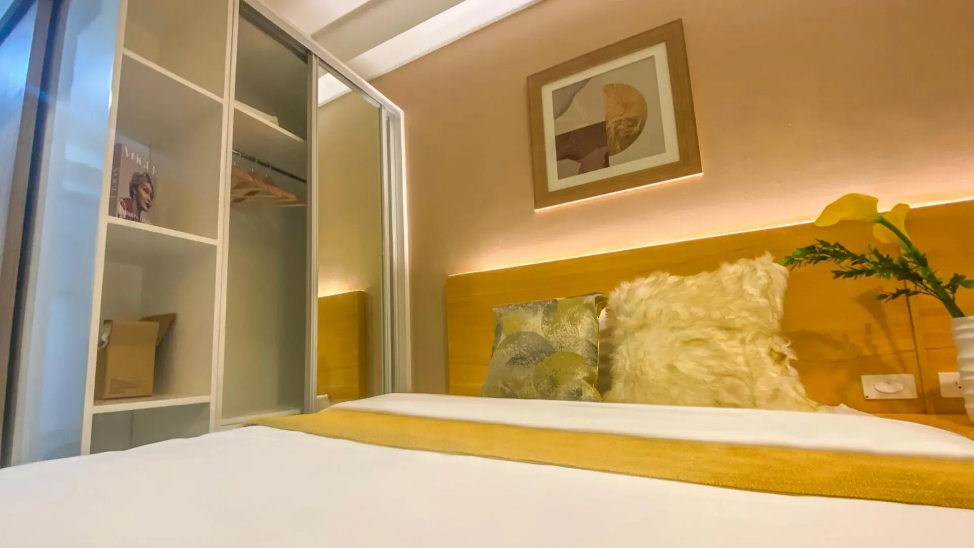 Homefort At Shore Residences Pasay 0*,  Philippines