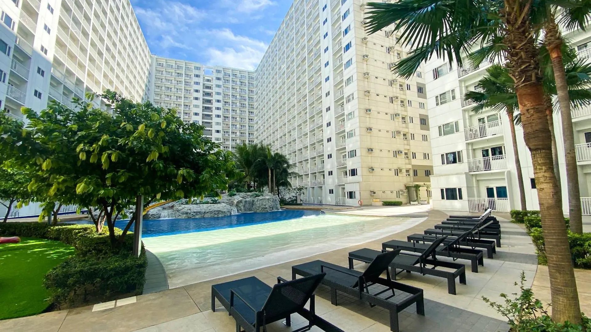 Aparthotel Homefort At Shore Residences Pasay Philippines