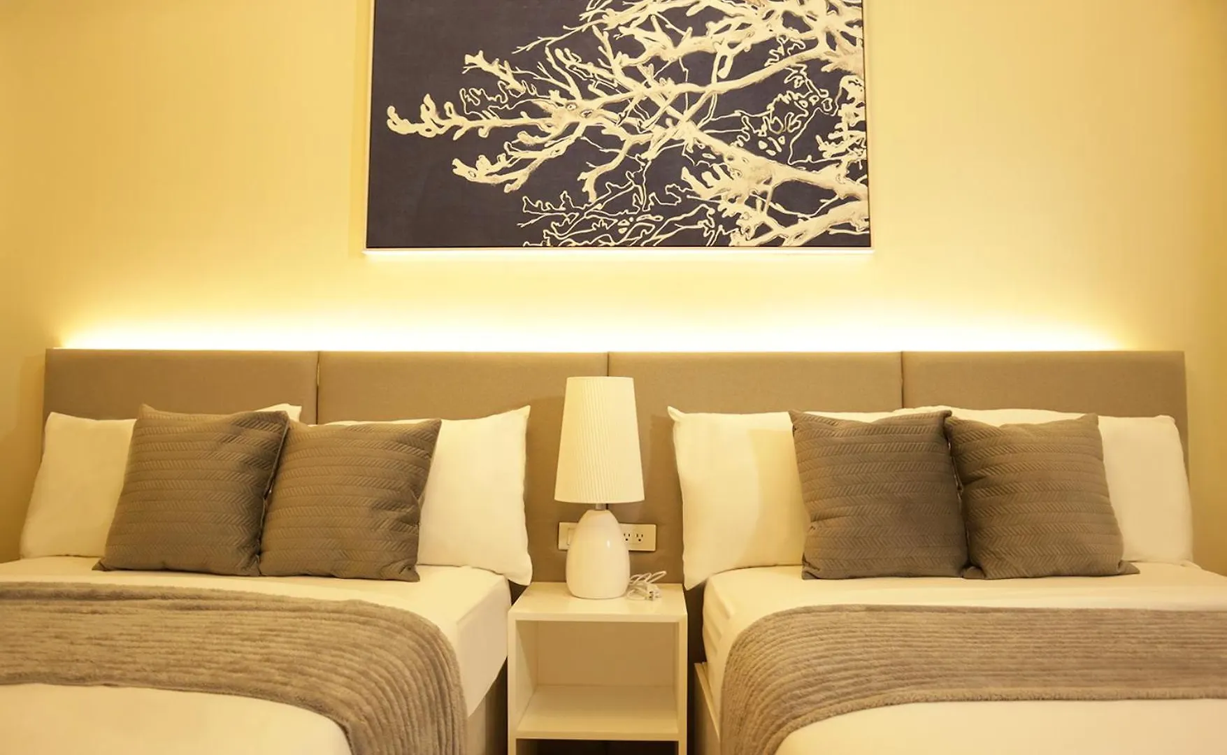 Homefort At Shore Residences Pasay