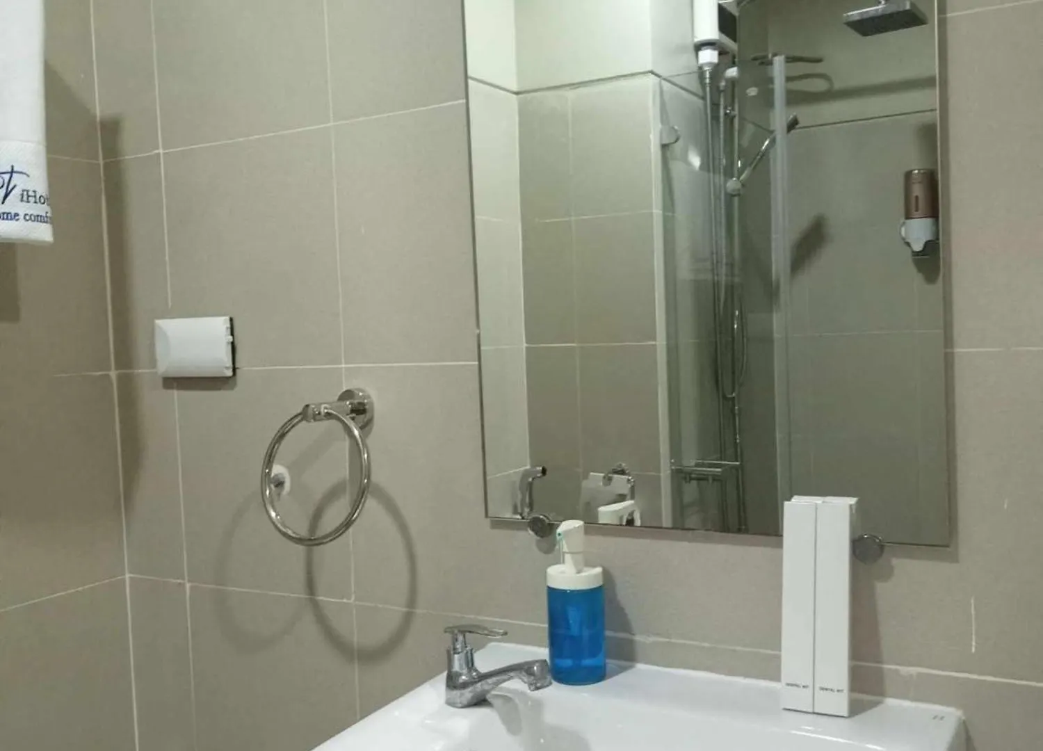 Homefort At Shore Residences Pasay Philippines